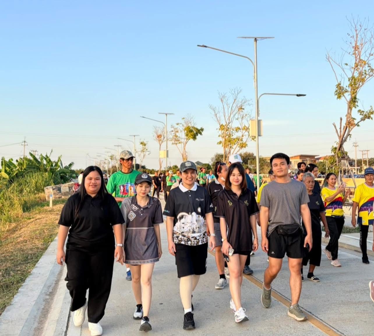 title - ส.ป.ก.อ่างทอง เข้าร่วม ผู้ว่า ฯ อ่างทองพาสำรวจเส้นทาง Walk RUN ริมคลองลำท่าแดง ทำเลใหม่เหมาะออกกำลังต้านโรค